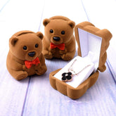 Joyero con forma de oso de pajarita
